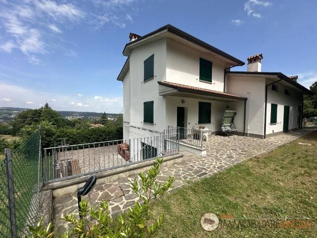Villa in vendita a Imola BO