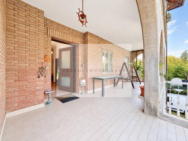 Villa in vendita a Imola BO