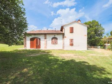 Villa in vendita a Imola BO