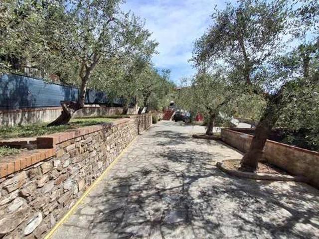 Villa in vendita a Imperia IM