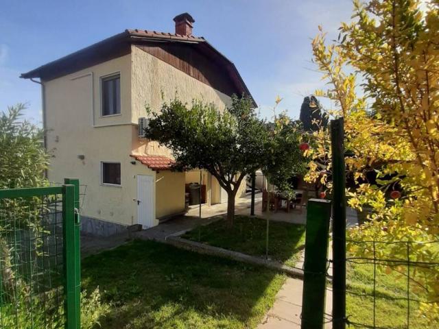 Villa in vendita a Imperia IM