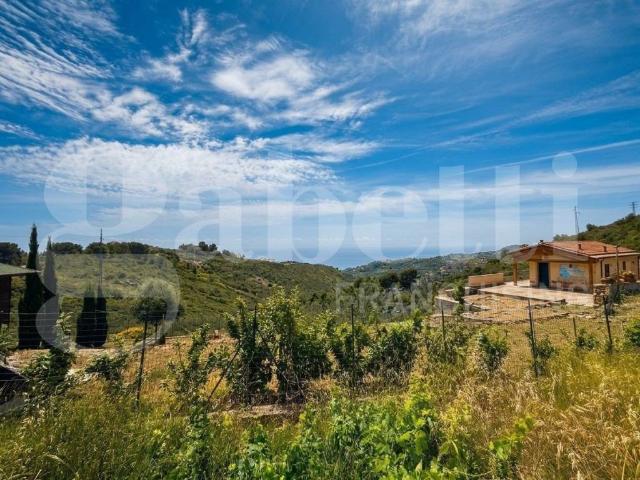 Villa in vendita a Imperia IM