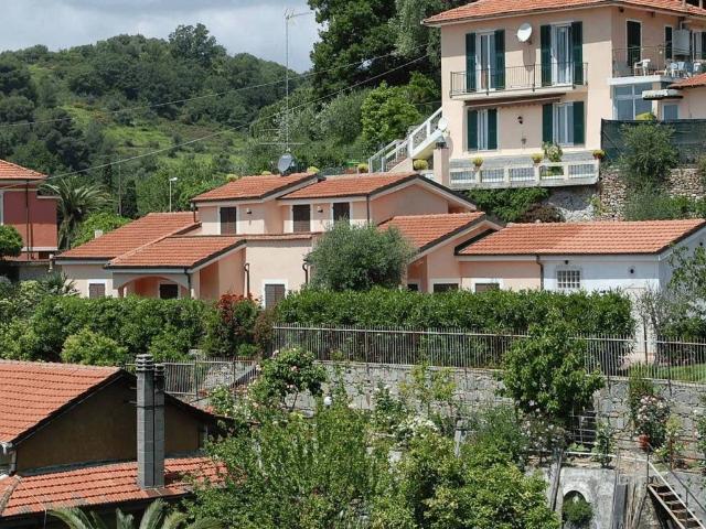 Villa in vendita a Imperia IM