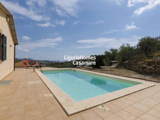 Villa in vendita a Imperia IM