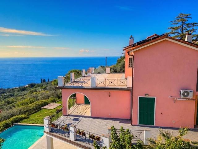 Villa in vendita a Imperia IM