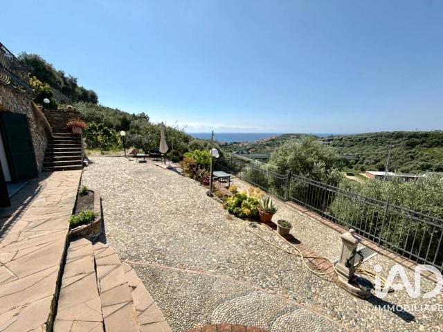 Villa in vendita a Imperia IM