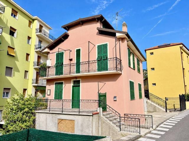 Villa in vendita a Imperia IM
