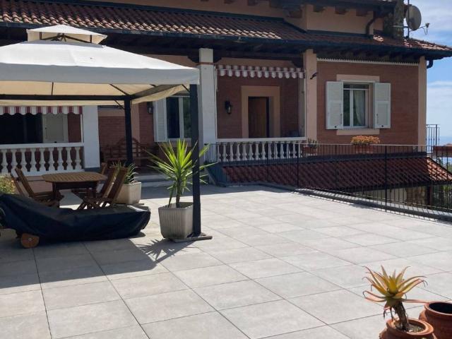 Villa in vendita a Imperia IM