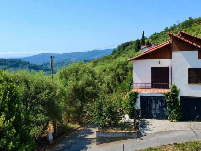Villa in vendita a Imperia IM