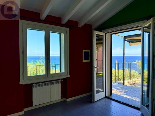 Villa in vendita a Imperia IM