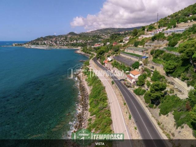 Villa in vendita a Imperia IM