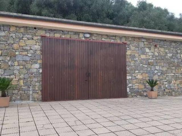 Villa in vendita a Imperia IM