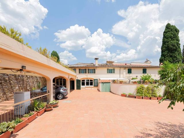 Villa in vendita a Impruneta FI