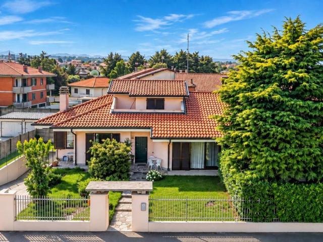 Villa in vendita a Inveruno MI