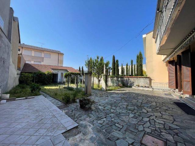 Villa in vendita a Inveruno MI