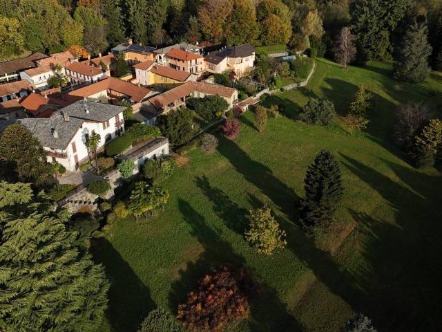 Villa in vendita a Invorio NO