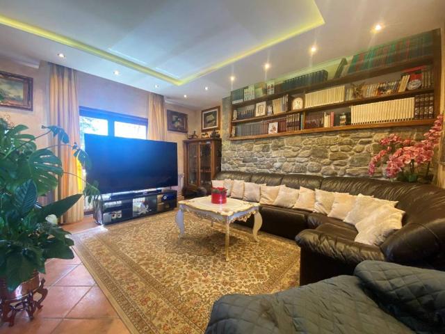 Villa in vendita a Invorio NO