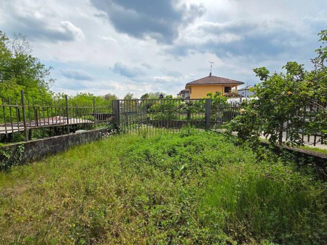 Villa in vendita a Invorio NO