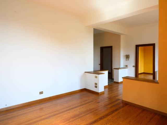 Villa in vendita a Invorio NO