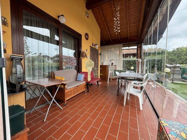Villa in vendita a Invorio NO