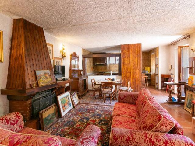 Villa in vendita a Invorio NO