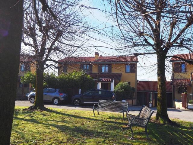 Villa in vendita a Inzago MI