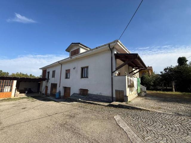 Villa in vendita a Incisa Scapaccino AT