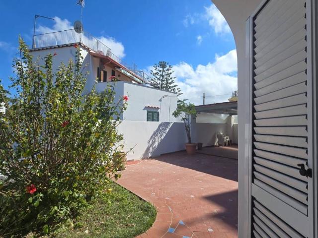 Villa in vendita a Ischia NA