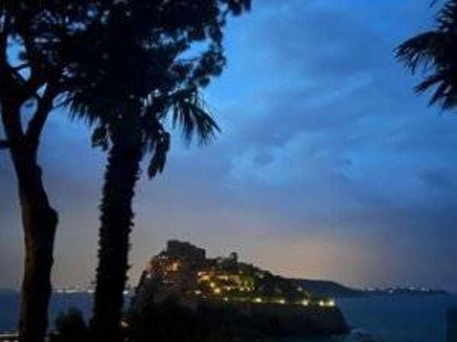 Villa in vendita a Ischia NA