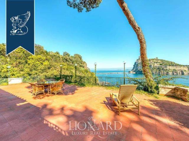 Villa in vendita a Ischia NA