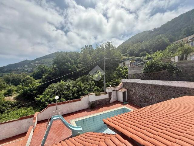Villa in vendita a Ischia NA