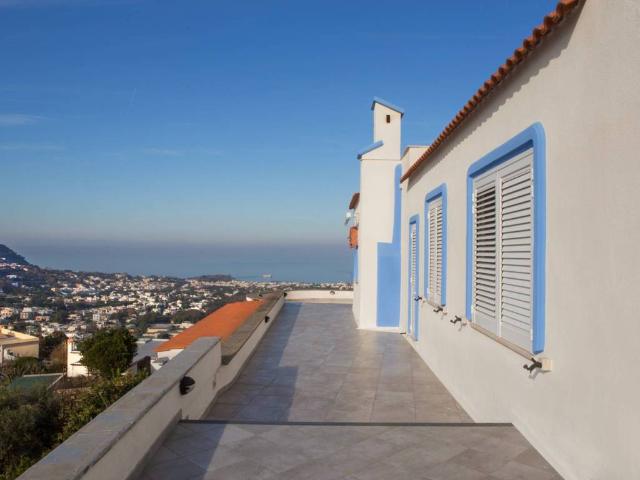 Villa in vendita a Ischia NA