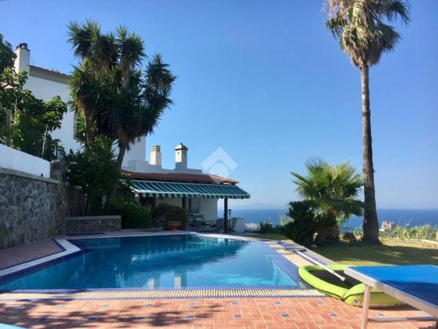 Villa in vendita a Ischia NA