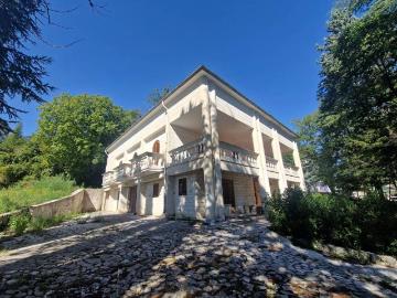 Villa in vendita a Isernia IS