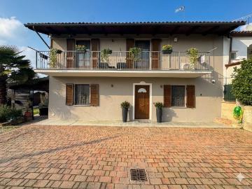 Villa in vendita a Isola d'Asti AT