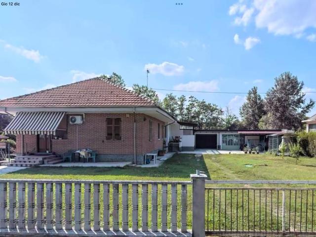 Villa in vendita a Isola d'Asti AT