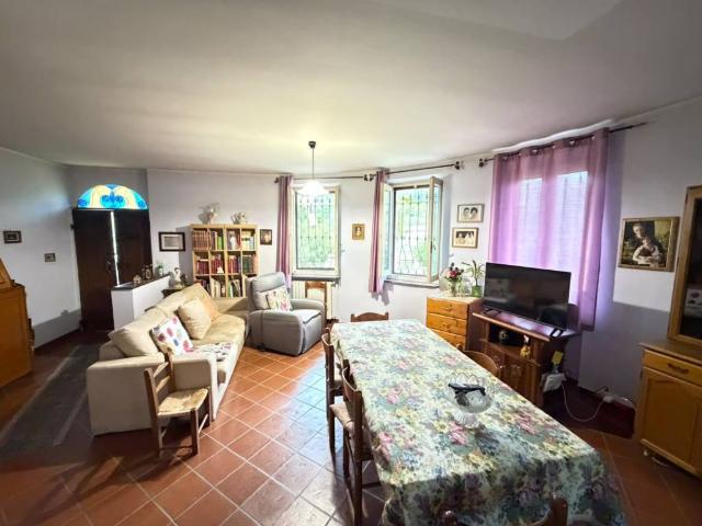 Villa in vendita a Isola d'Asti AT