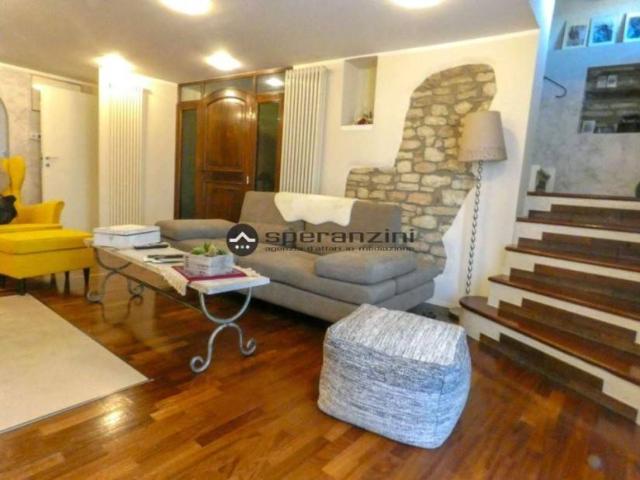 Villa in vendita a Isola del Piano PU