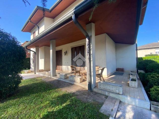 Villa in vendita a Isola della Scala VR