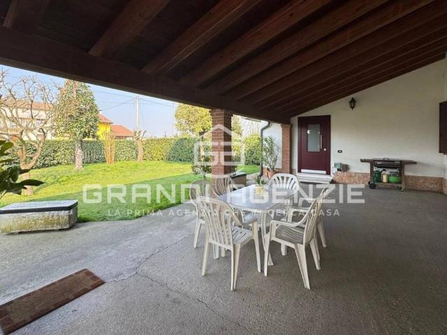 Villa in vendita a Isola della Scala VR