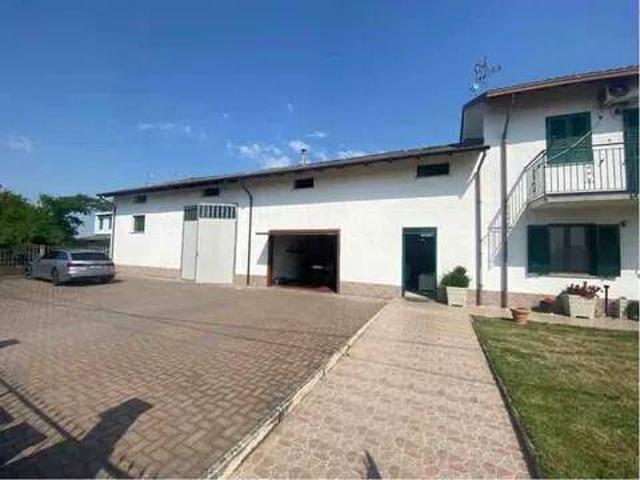 Villa in vendita a Isola Sant'Antonio AL