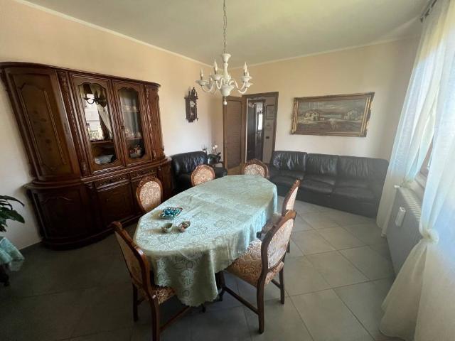 Villa in vendita a Ispra VA