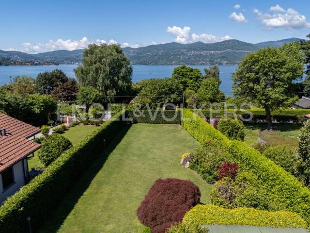 Villa in vendita a Ispra VA