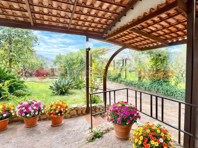 Villa in vendita a Itri LT