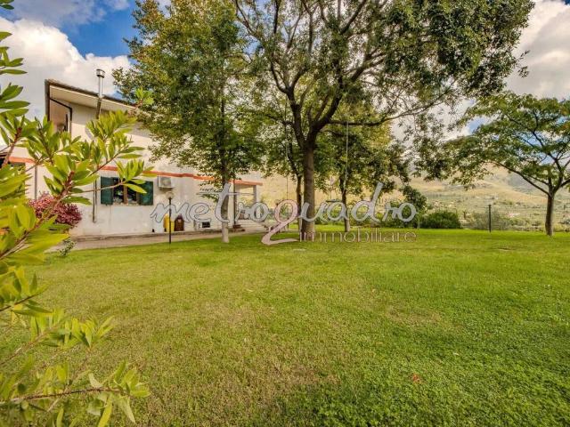 Villa in vendita a Itri LT