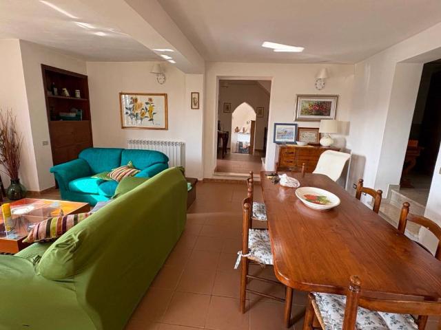 Villa in vendita a Itri LT