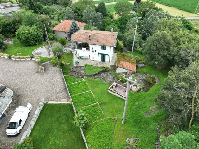 Villa in vendita a Ivrea TO