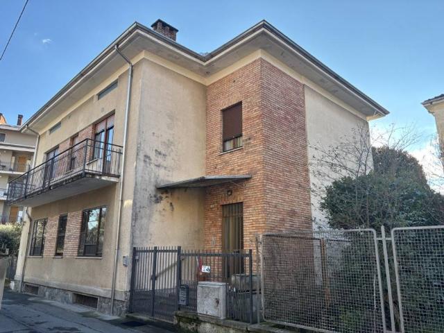 Villa in vendita a Ivrea TO