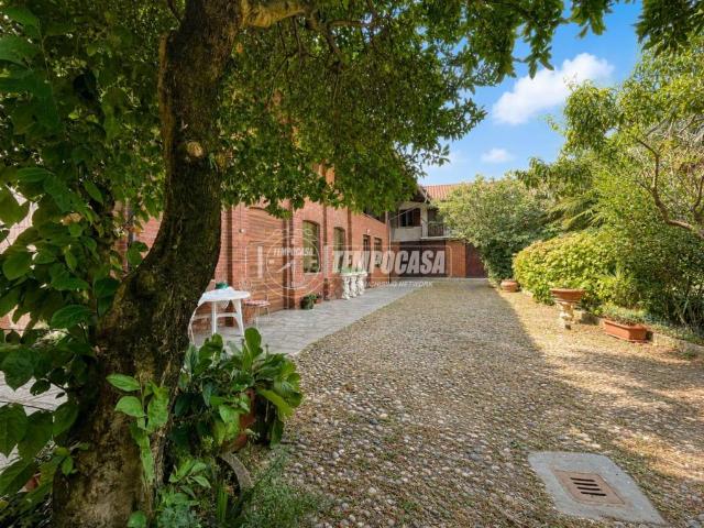 Villa in vendita a Ivrea TO