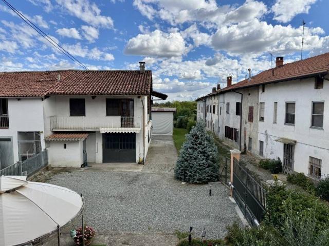 Villa in vendita a Ivrea TO